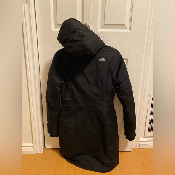 The North Face Women’s Arctic Parka - Picture 2 of 5